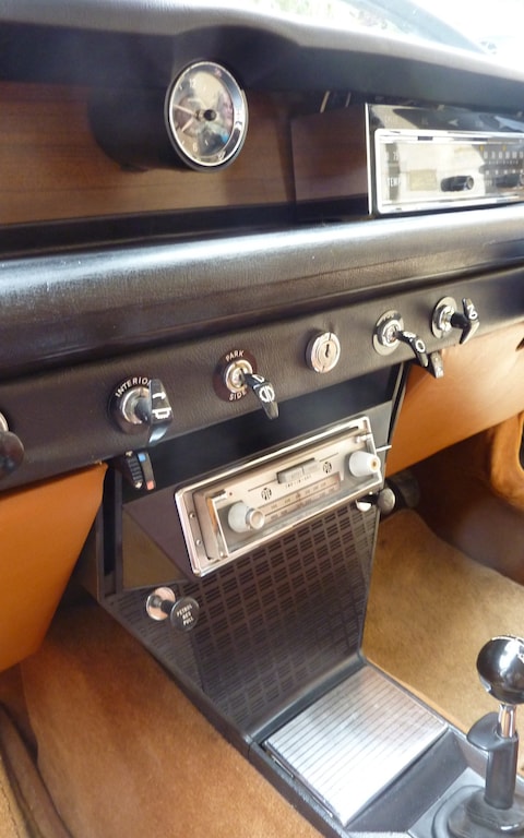 The dash of the Rover 2000; no self-conscious use of walnut veneer to give the occupants the impression they were in a headmaster’s study